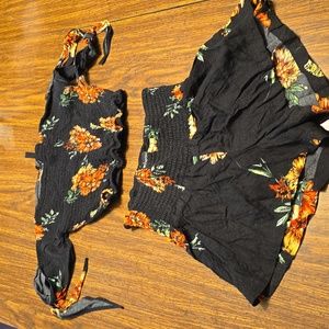 Derek Heart black short set